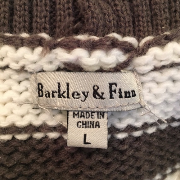 Barkley and Finn puppy/doggie sweater - Picture 6 of 6